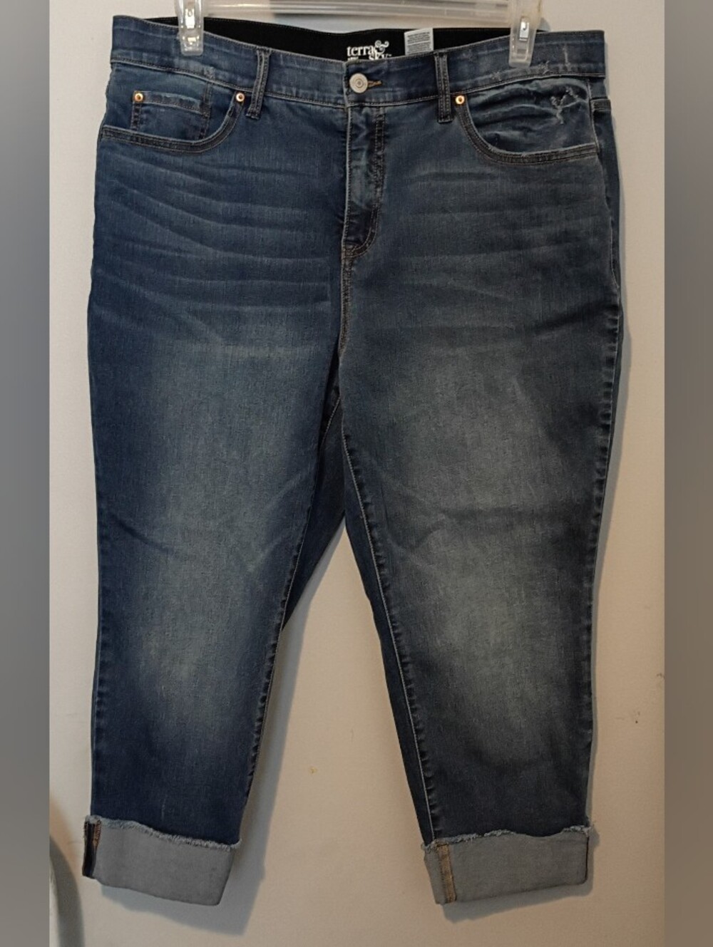 Terra & Sky Dark Blue Women's Denim Cuffed Ankle Jeans